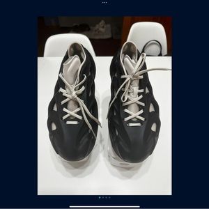 adidas Originals Fom Q HQ4324